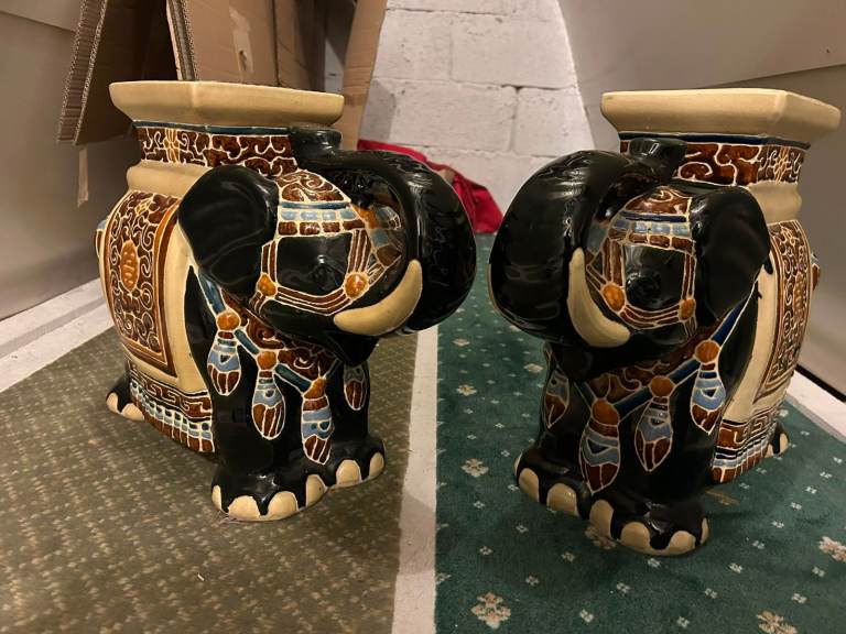 Pair of Elephant Ceramic Stools/Stands – Good Condition