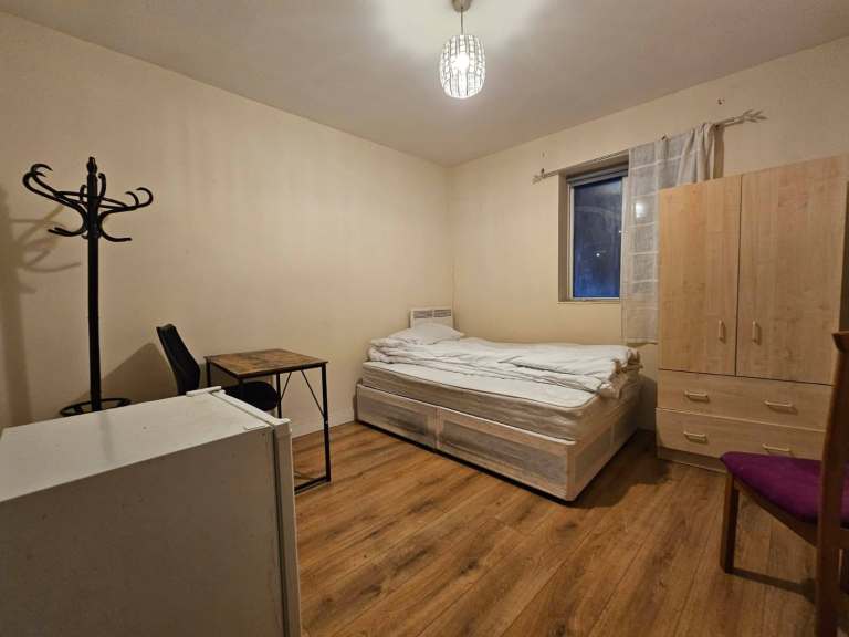 BENEFITS ACCEPTED - Studio Flat Available in Wembley Brent HA9