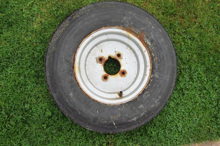 Trailer Wheel on Rim 520x10, 4 Ply. TYRE IS UNUSED