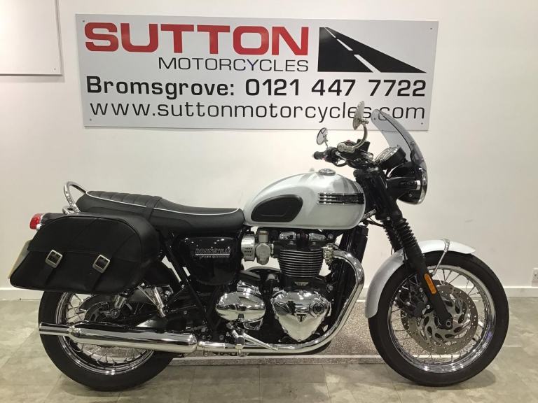 2019 TRIUMPH BONNEVILLE T120 DIAMOND EDITION