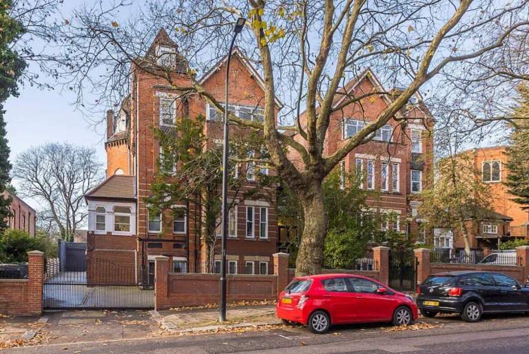 📍 Double Studio Apartment – Fitzjohns Avenue, Hampstead, NW3-Ref: 1606