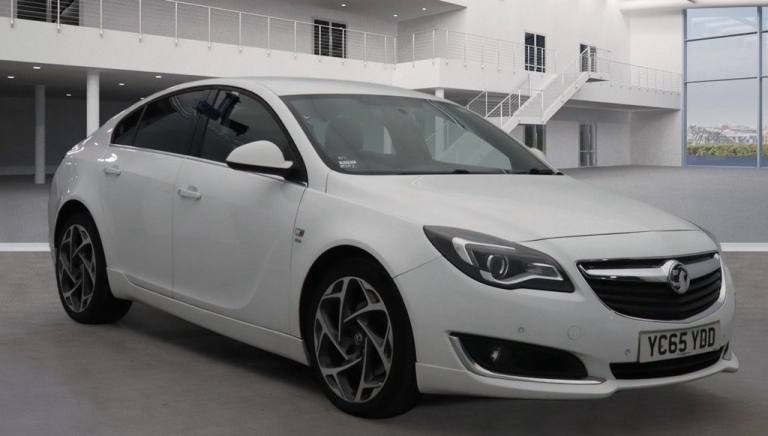 2015 Vauxhall Insignia 2.0 CDTi SRi VX Line Nav Hatchback 5dr Diesel Auto Euro 6 (170 ps) Hatchba...
