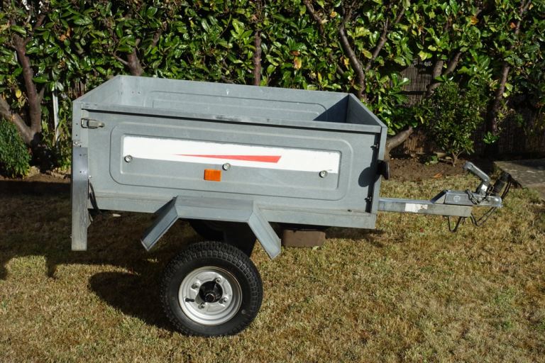 ERDE 102 GALVANISED TRAILER PLUS SPARE PARTS