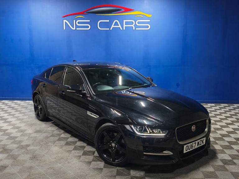 2017 Jaguar XE 2.0d R-Sport Saloon 4dr Diesel Auto AWD Euro 6 (s/s) (240 ps) Saloon Diesel Automatic