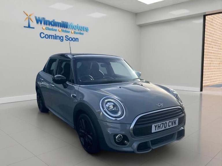  MINI Hatch 1.5 Cooper Sport Steptronic Euro 6 (s/s) 5dr Petrol Automatic