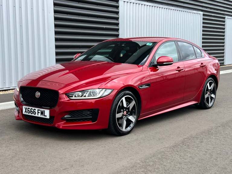 2015 Jaguar XE 2.0d [180] R-Sport 4dr Auto SALOON Diesel Automatic