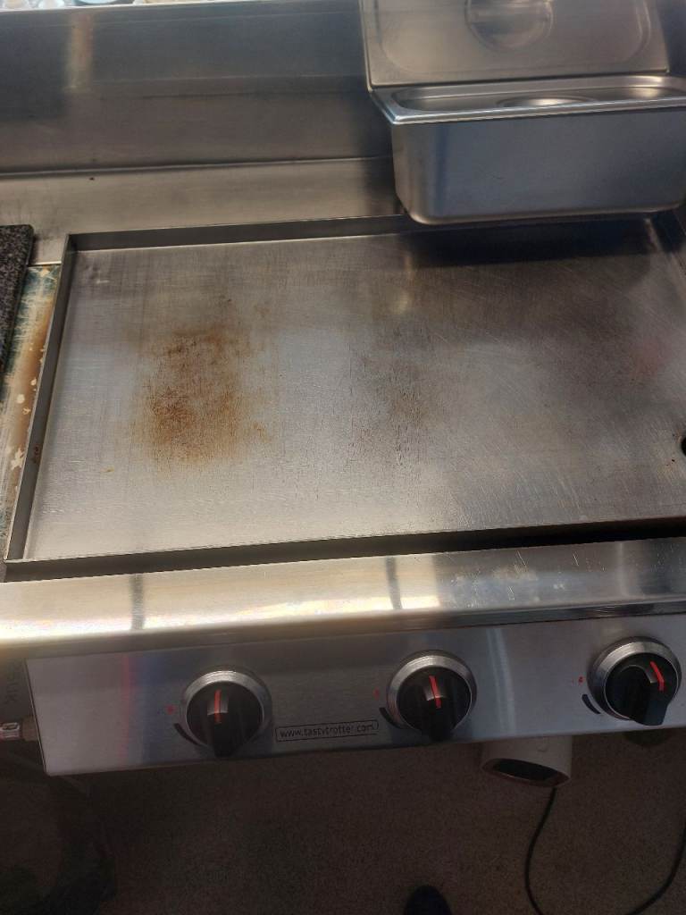 Fully Equipped Catering Trailer – Ready-to-Go Business