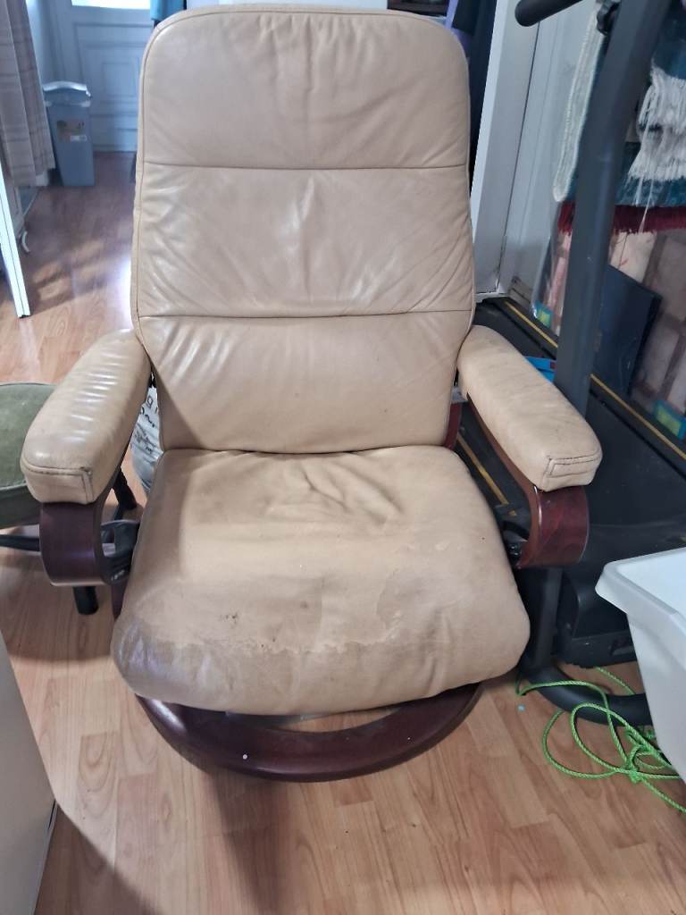 Reclining chair