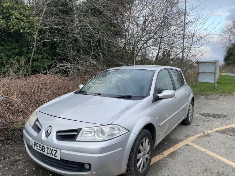 RENAULT MEGANE 1.6 VVT TECH RUN 58 REG 5 DOOR MOT AUGUST 7TH 2026 LOW INSURANCE 40+MPG