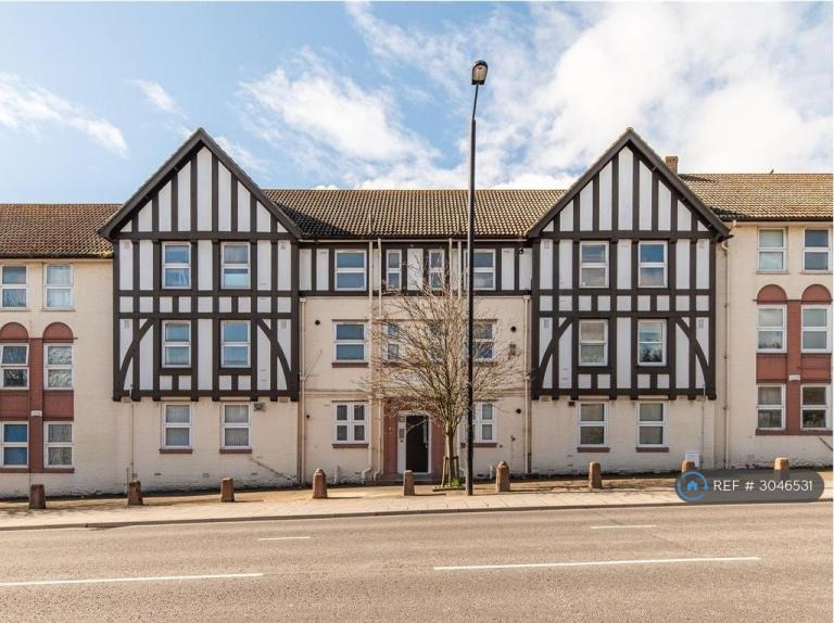 1 bedroom flat in Barrack Road, Newcastle Upon Tyne, NE4 (1 bed) (#3046531)