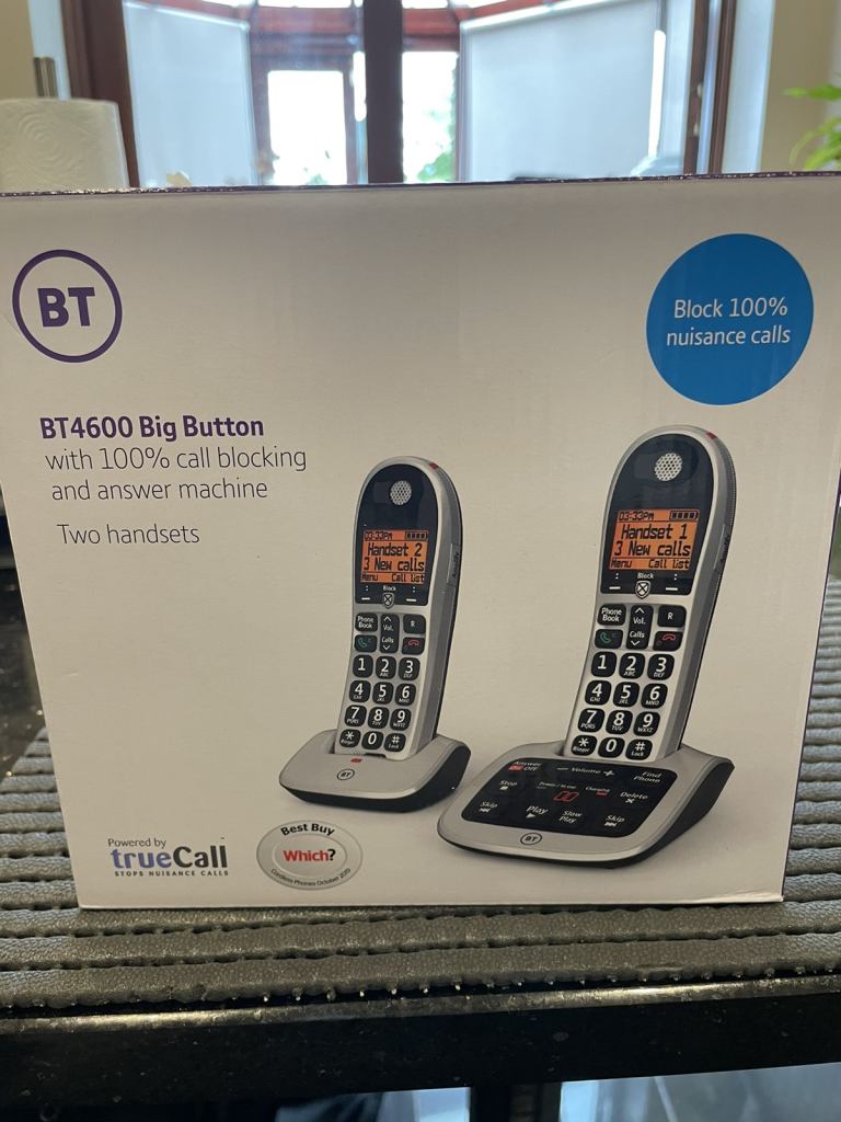 BT4600 big button duo phone set.