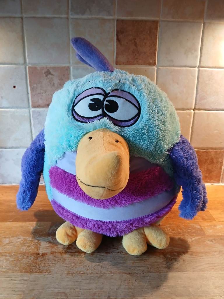 Very large Koo Koo Birds soft toy VGC