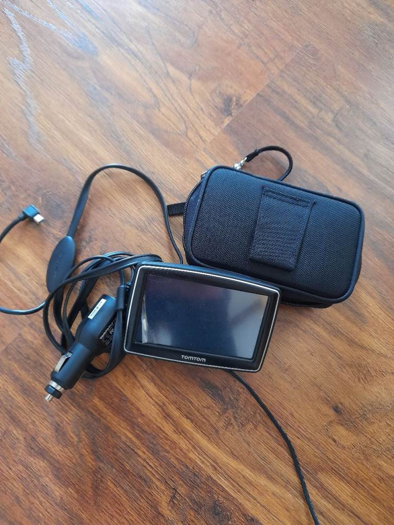 TomTom GPS car satnav