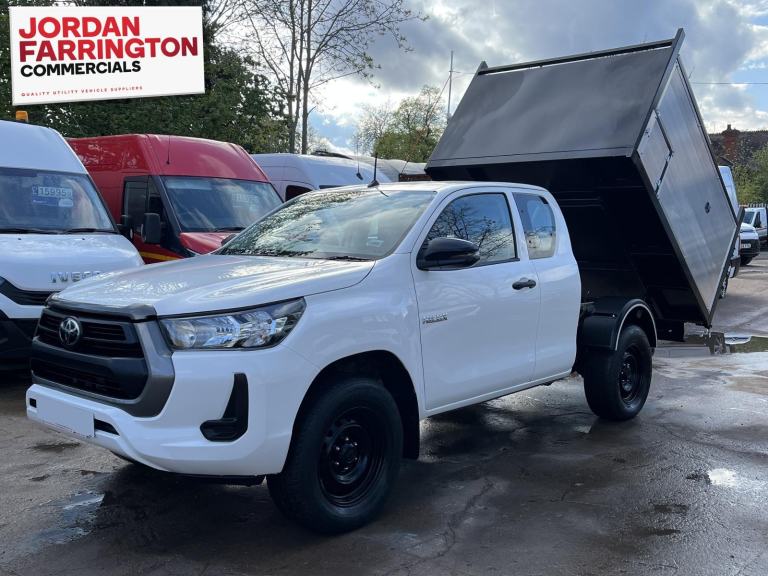 2023 73 reg TOYOTA HILUX KING EXTRA CAB 2.4 D-4D 4WD ARB CHIPPER TOOLBOX TIPPER 
