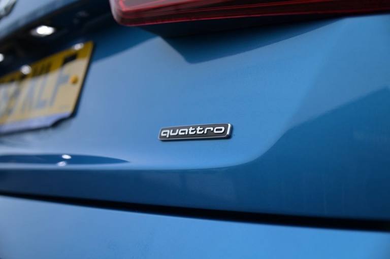 2015 Audi Q3 2.0 TDI S line Plus SUV 5dr Diesel Manual quattro Euro 6 (s/s) (184 ps) ESTATE Diese...