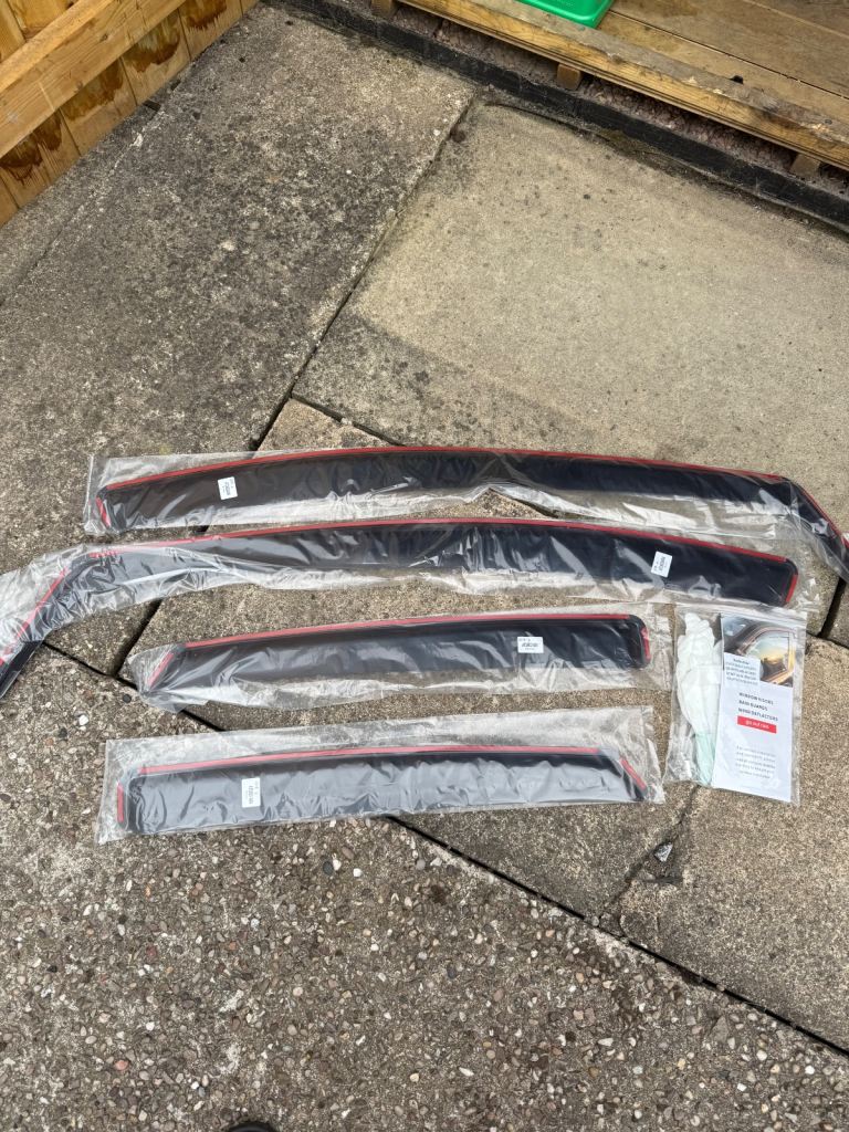 image for Mk3 focus 5 door wind deflectors