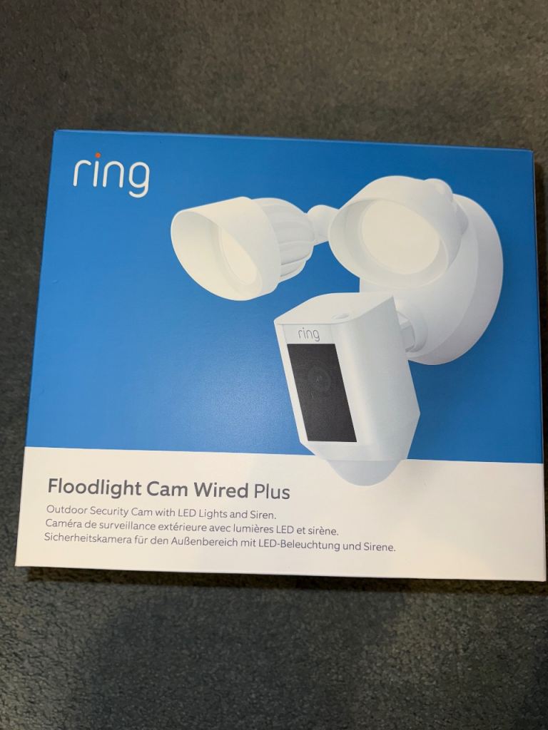 Ring floodlight wired cam plus