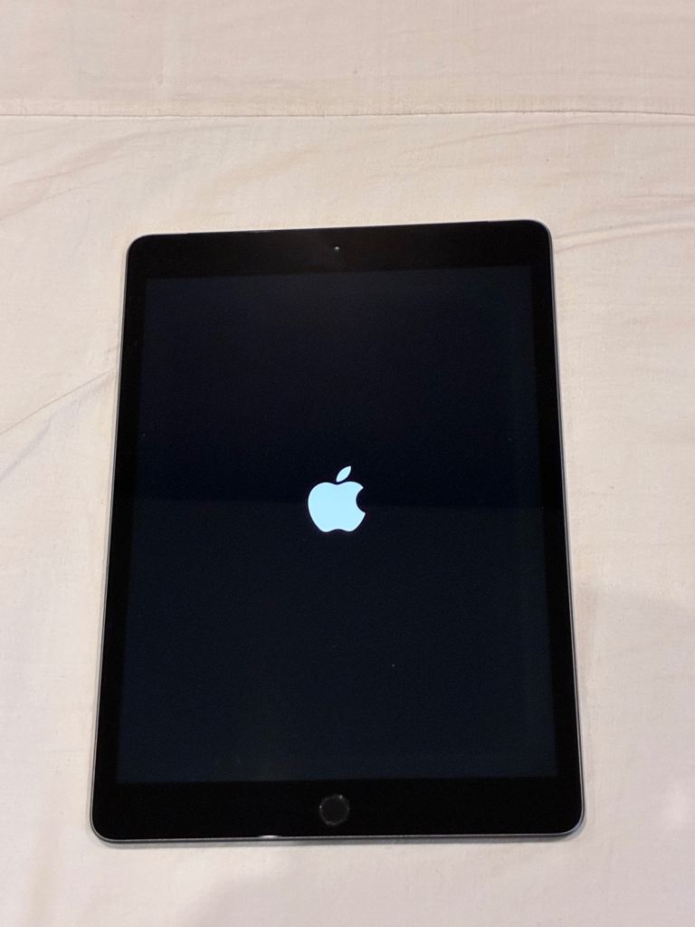 iPad for sale, seventh generation model 2019 unlocked with the one year Apple warranty