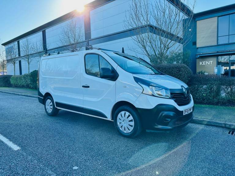 2015 1.6 Dci RENAULT TRAFIC VAN 146k MILES LONG NEW MOT till 2/2027 like VIVARO and NV300 NO VAT
