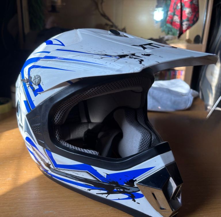 Xtrm small full face helmet 