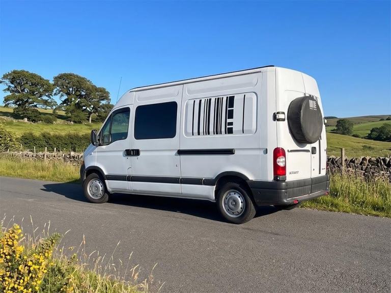 2004 Renault Master 2.5 Diesel 100bhp 2 Berth