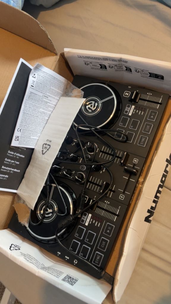 Numark DJ decks