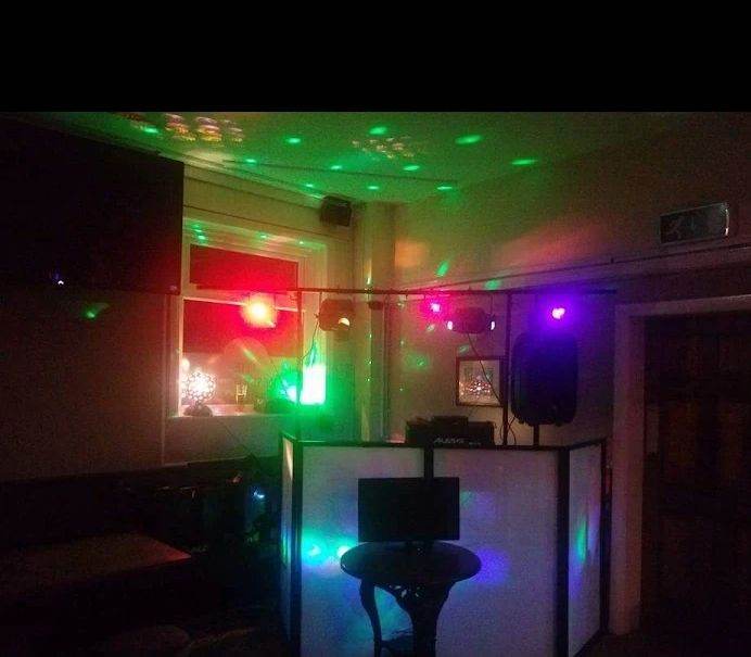 DJ Disco Lights and Speaker Setup – Good Condition