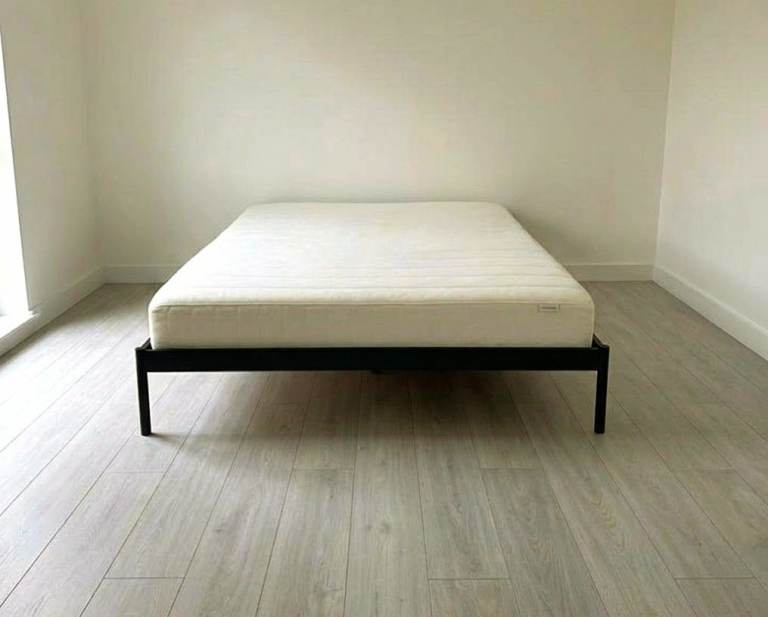 Standard double metal platform striking black bed frame mattress memory foam 