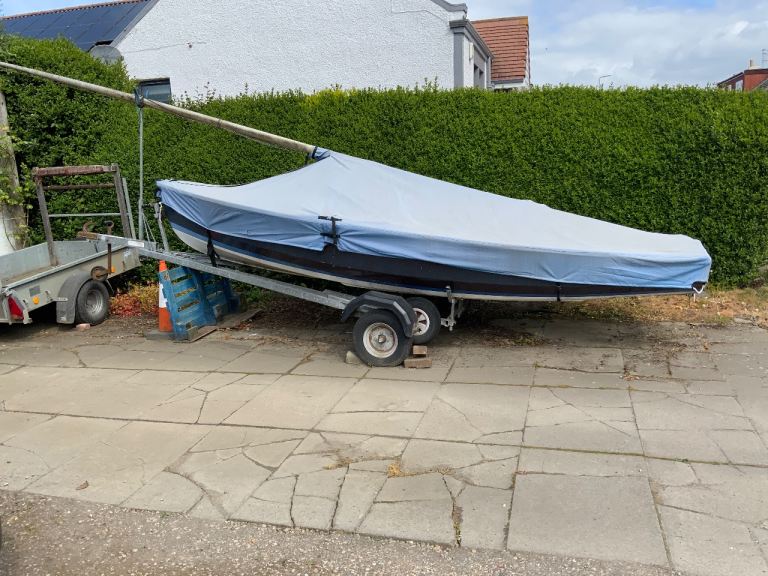 Wayfarer sailing dinghy
