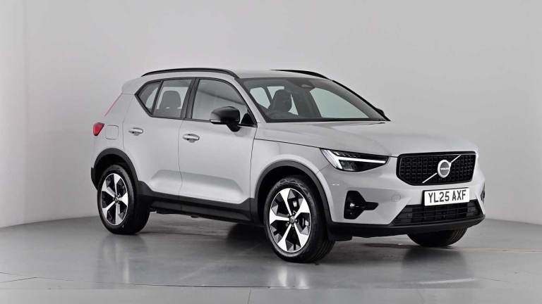 2025 Volvo XC40 Plus, B3 Mild hybrid, Petrol, Dark Estate Petrol Automatic