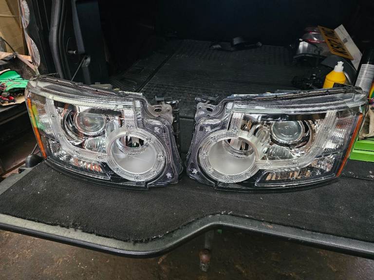 LAND ROVER DISCOVERY 4 L319 HALOGEN HEADLIGHT PAIR