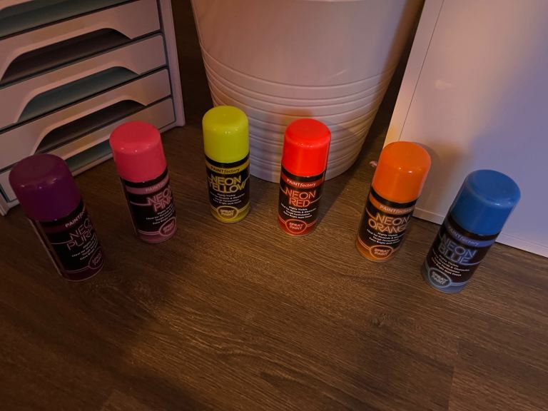 Paint spray (new)