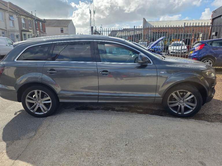 Audi Q7 Quattro Line 