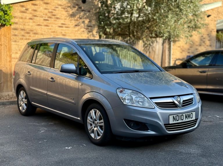 Vauxhall Zafira 2010 1.6 petrol Manual 7 seater 93k miles🤩