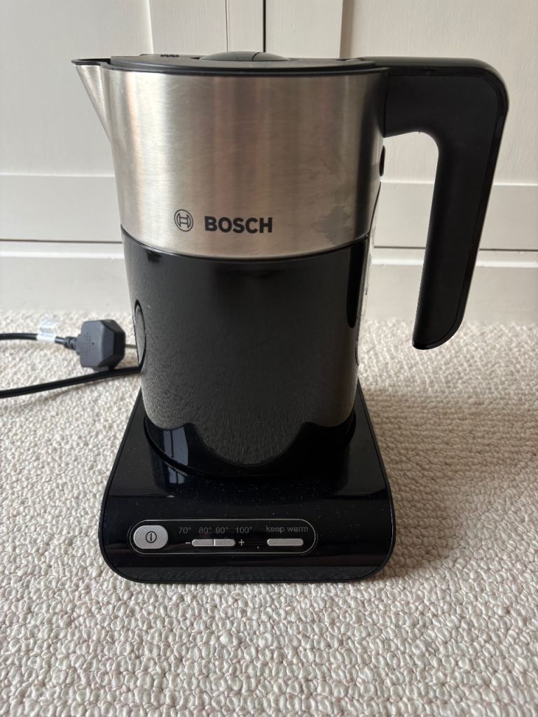 Bosch Kettle - Black and Silver, Very Good Condition