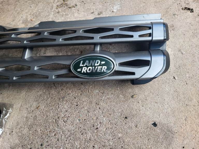 LANDROVER L538 GRILLE MESH £15