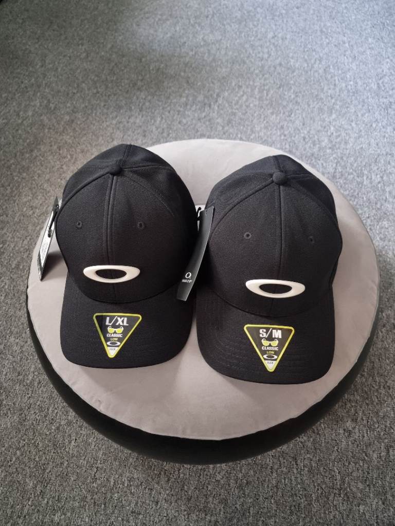 New Oakley Tincan Caps – Black, Various Sizes