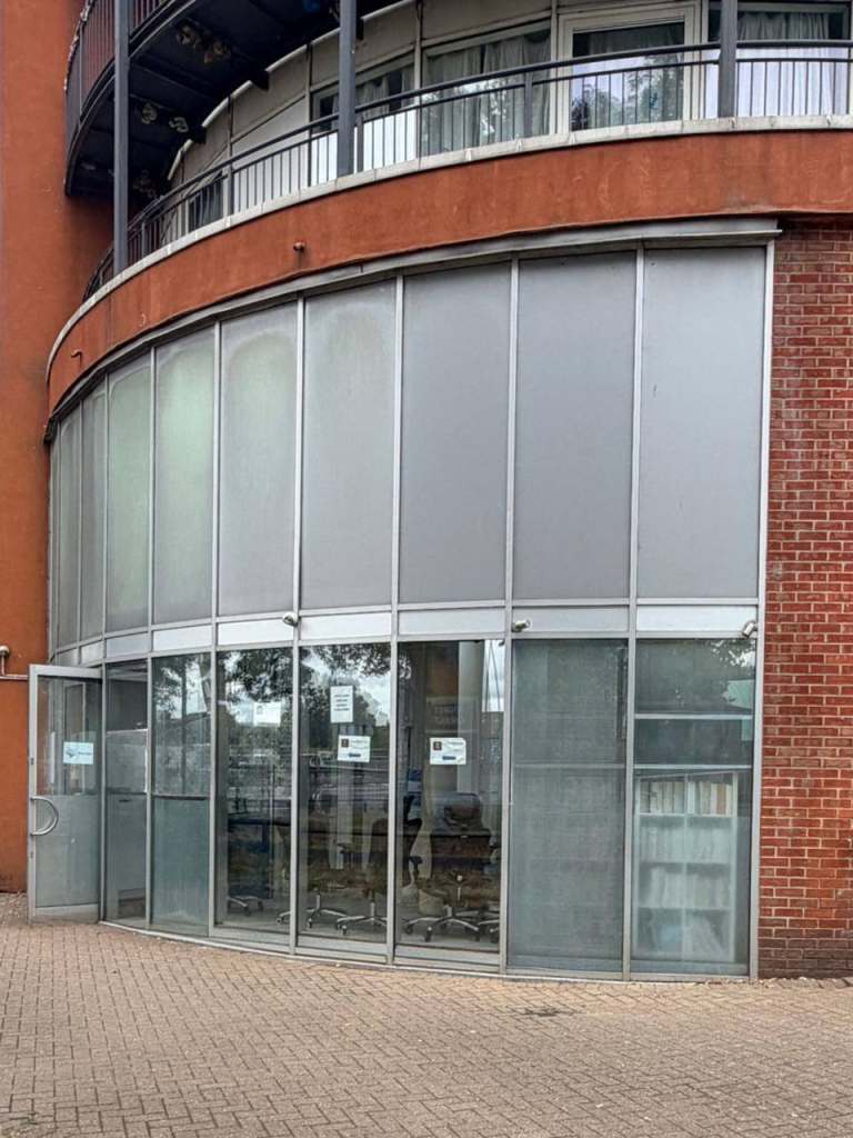 Office Spaces to Rent - All Bills Included (Electricity, Water, Council Tax)