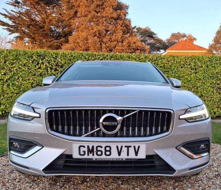 Volvo V60 D3 Manual Diesel Inscription high spec