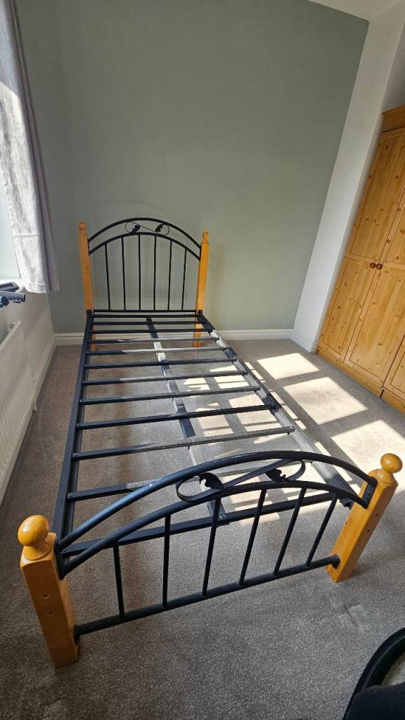 SINGLE BED + MATTRESS 