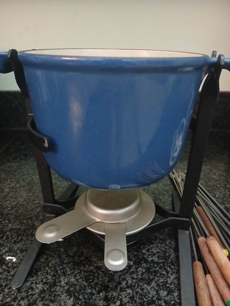 Le Creuset Fondue set