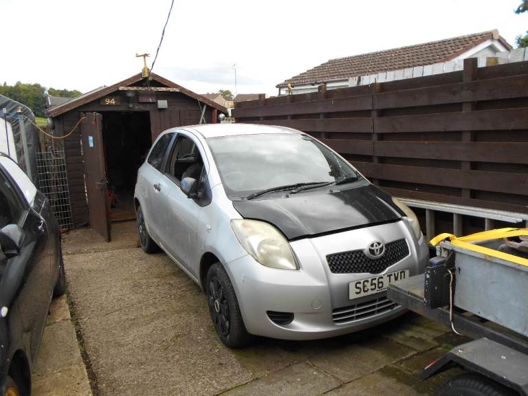 TOYOTA YARIS SPARES OR REPAIR
