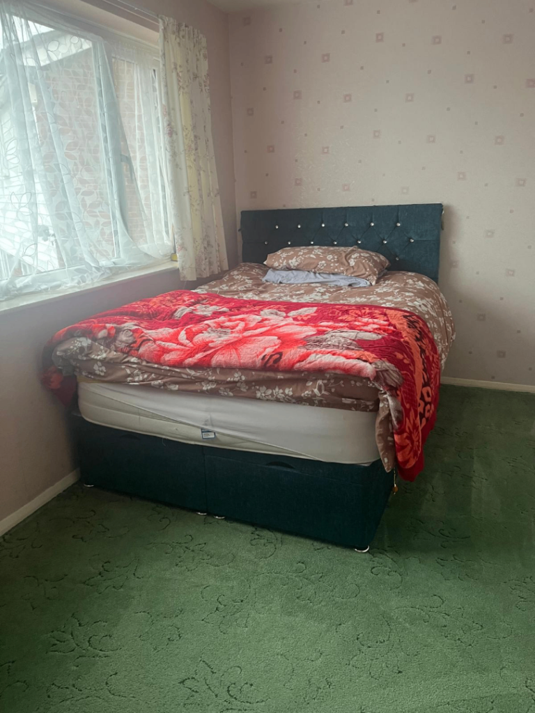 Spacious & Cosy Double room for rent LU3 2TN