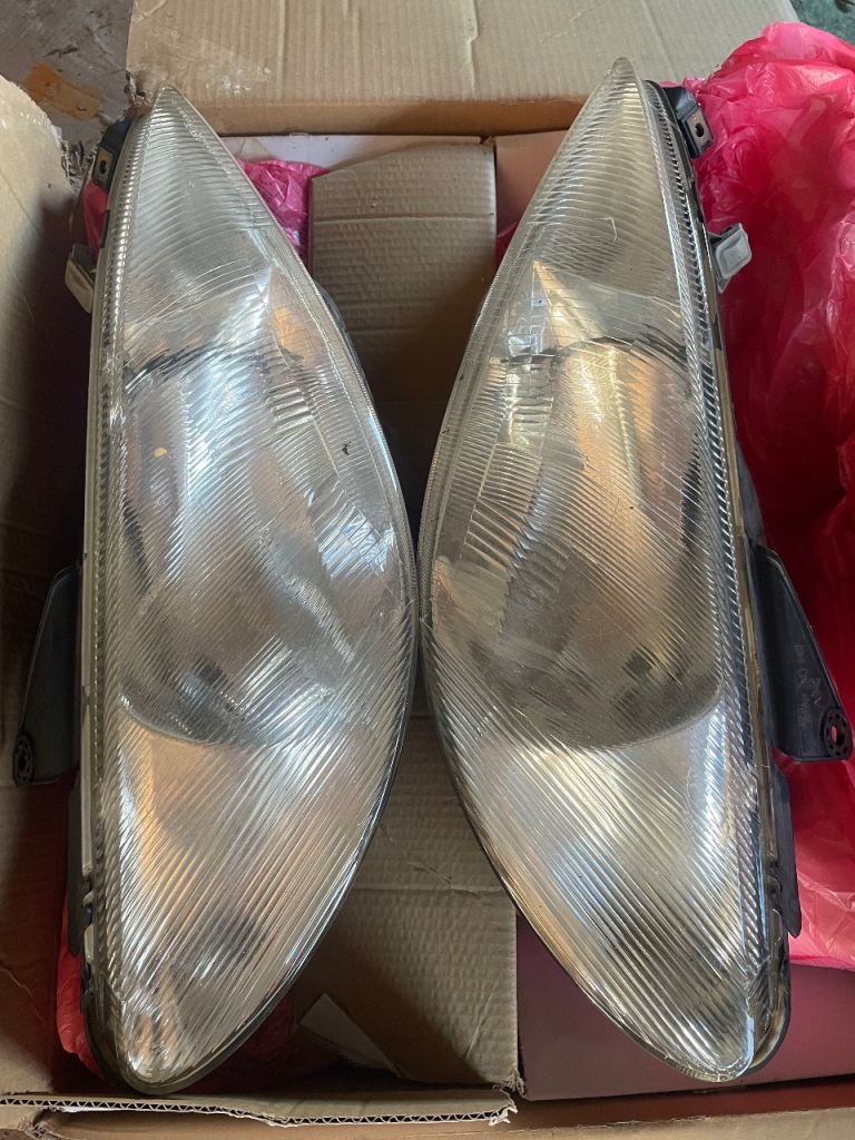 Peugeot 206 Headlights Pair