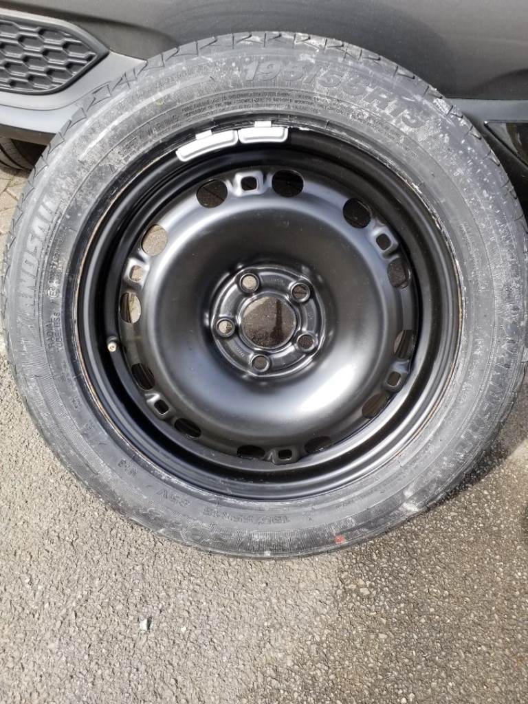 skoda fabia  wheel 