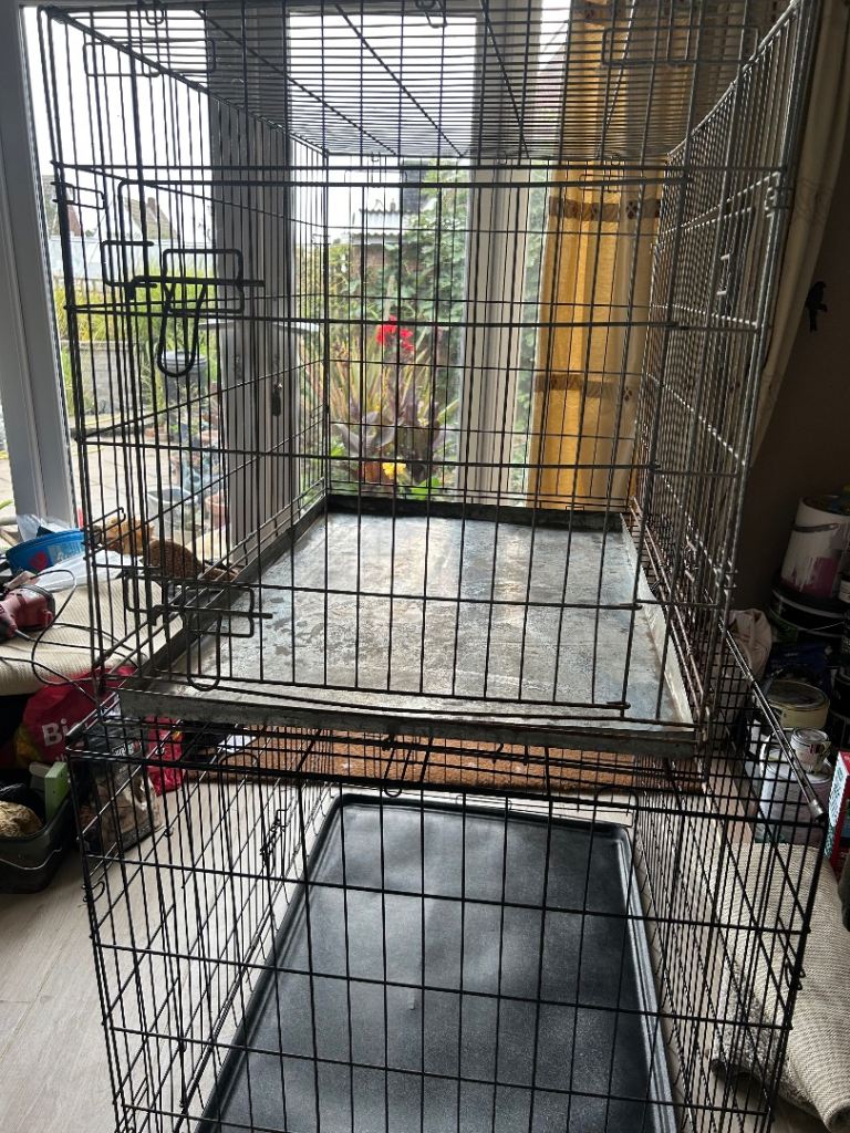 Dog crate