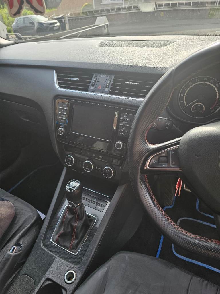 Skoda, OCTAVIA, Hatchback, 2016, Manual, 1968 (cc), 5 doors
