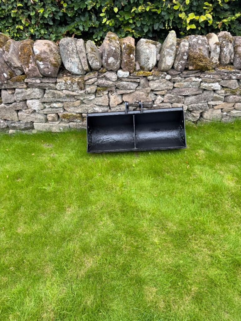 Mini excavator bucket 