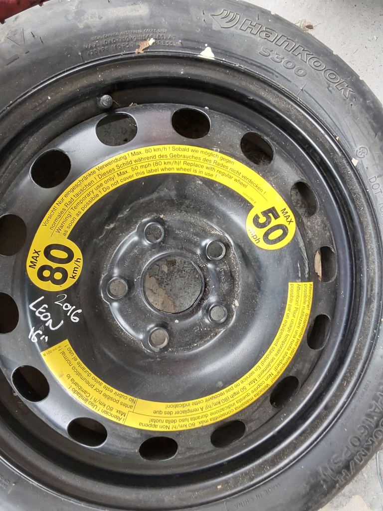 Seat Leon spare tyre as new