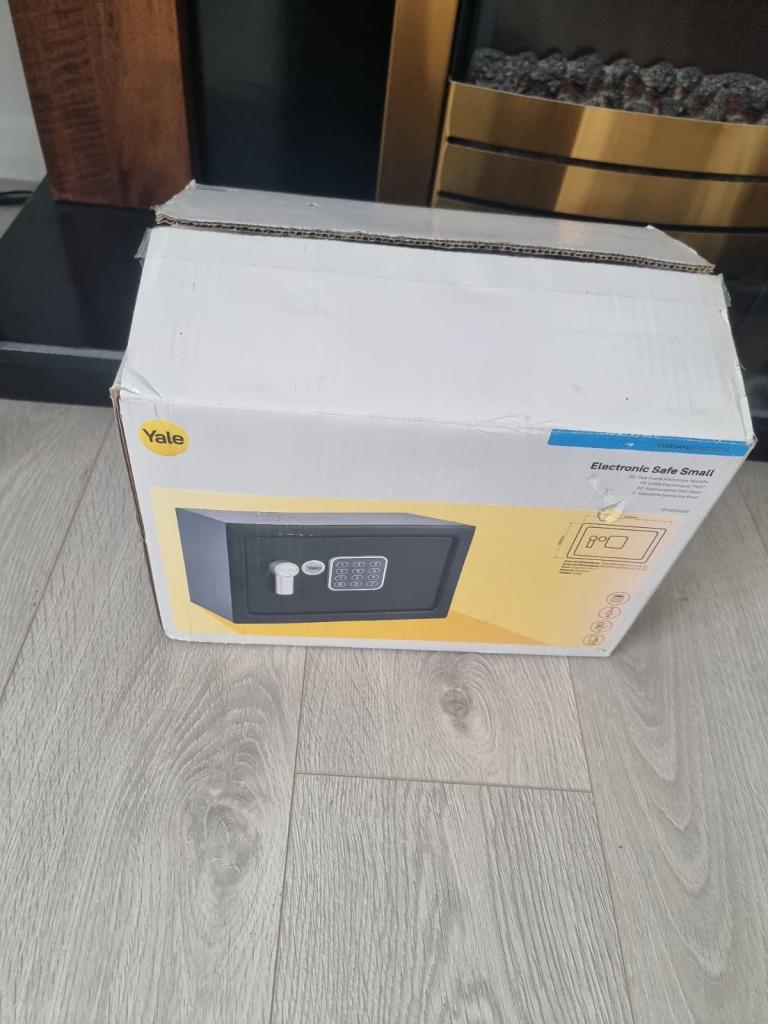 electronic safe safety deposit box small 